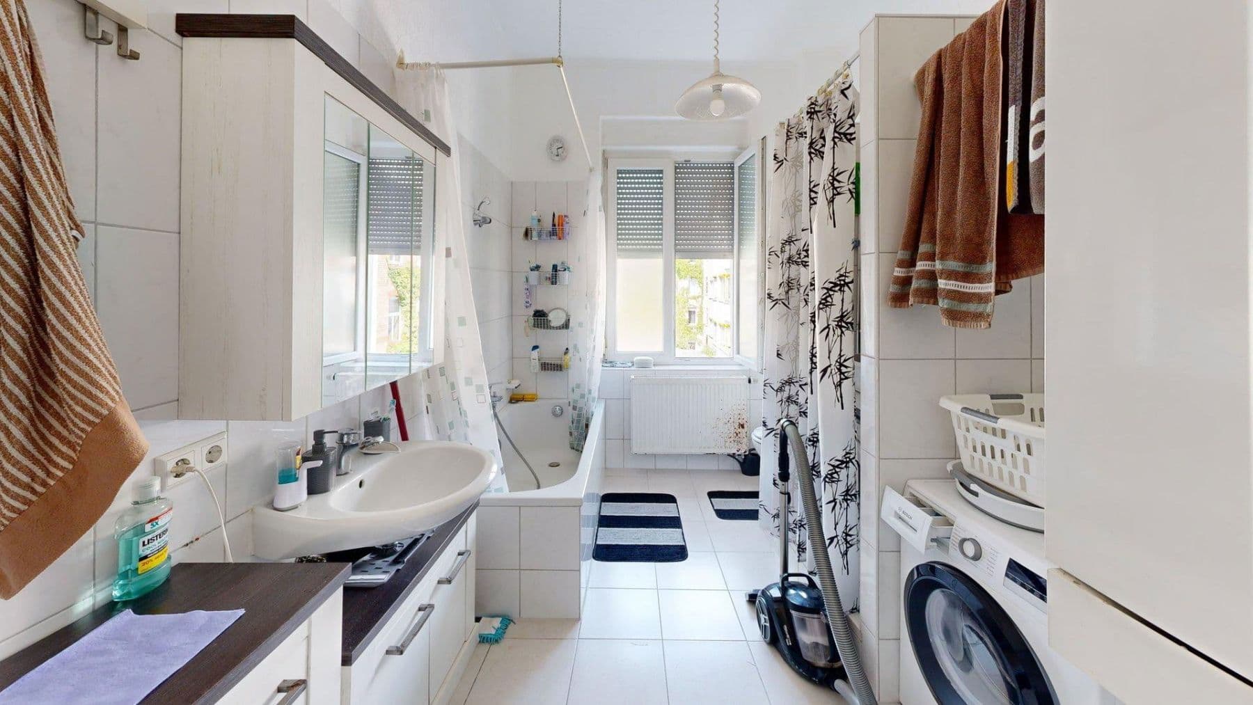 Prodej domu 223 m², pozemek 116 m², Scheuernbergstrasse, Pforzheim, Bádensko-Württembersko Prodej domu 223 m², pozemek 116 m², Scheuernbergstrasse, Pforzheim, Bádensko-Württembersko