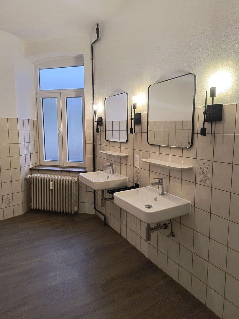 Pronájem bytu 4+1 103 m², Rathausmarkt 1a, Šlesvik, Šlesvicko-Holštýnsko Pronájem bytu 4+1 103 m², Rathausmarkt 1a, Šlesvik, Šlesvicko-Holštýnsko