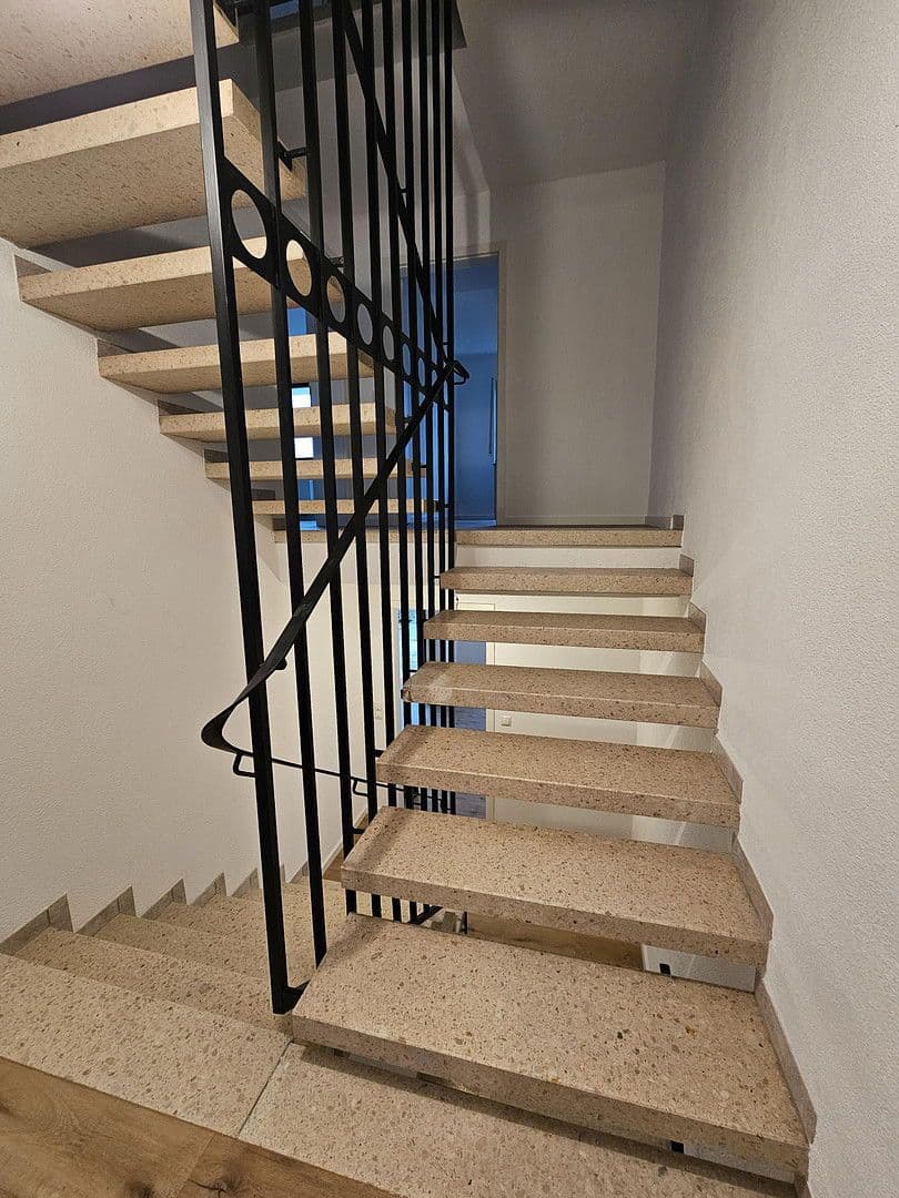 Prodej domu 153 m², pozemek 196 m², Seelbach, Bádensko-Württembersko Prodej domu 153 m², pozemek 196 m², Seelbach, Bádensko-Württembersko