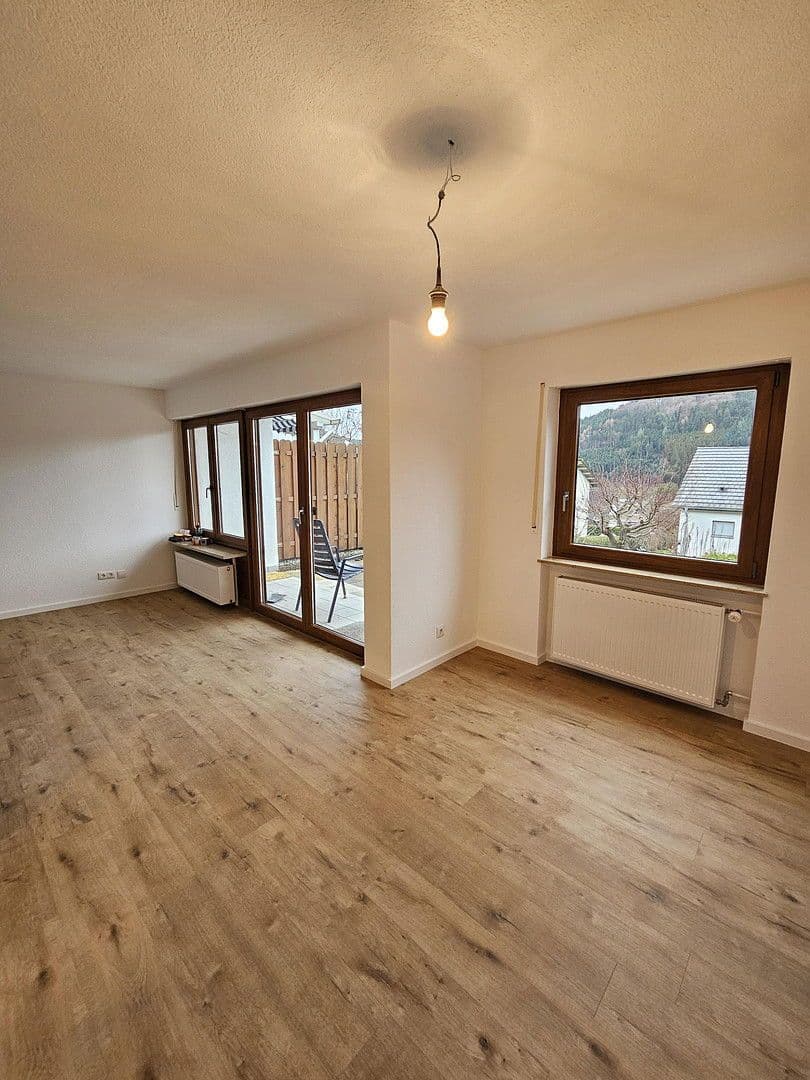 Prodej domu 153 m², pozemek 196 m², Seelbach, Bádensko-Württembersko Prodej domu 153 m², pozemek 196 m², Seelbach, Bádensko-Württembersko