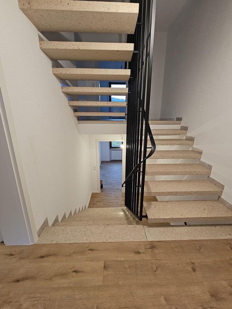 Prodej domu 153 m², pozemek 196 m², Seelbach, Bádensko-Württembersko Prodej domu 153 m², pozemek 196 m², Seelbach, Bádensko-Württembersko