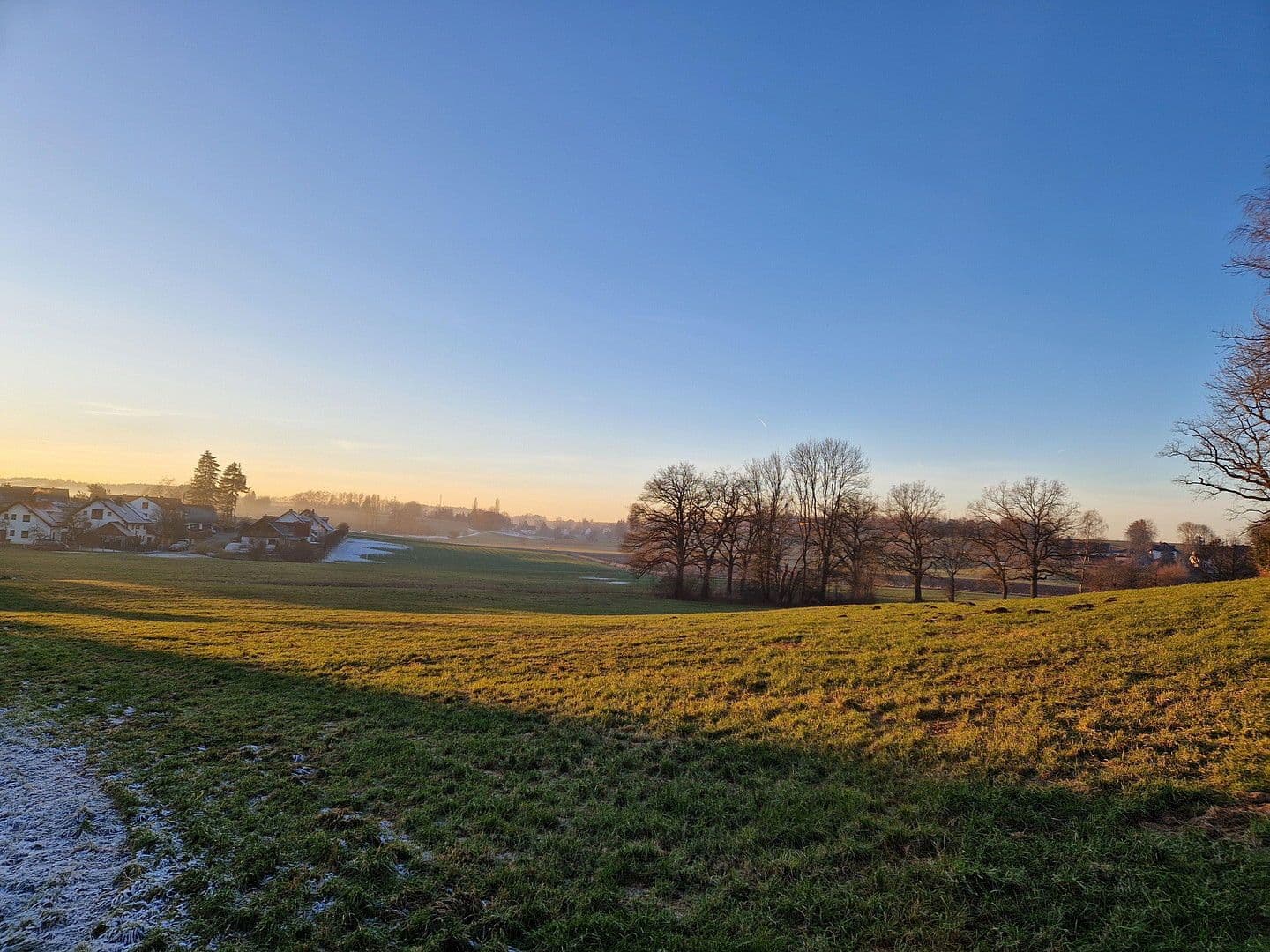 Prodej pozemku 290 m², Oberschweinbach, Bavorsko Prodej pozemku 290 m², Oberschweinbach, Bavorsko