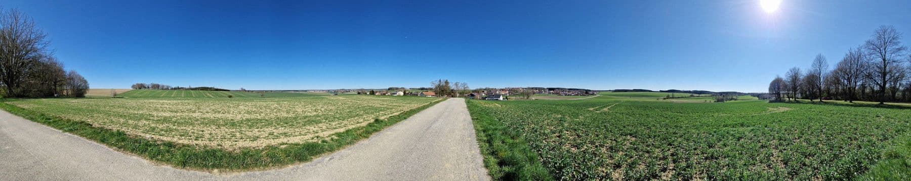 Prodej pozemku 290 m², Oberschweinbach, Bavorsko Prodej pozemku 290 m², Oberschweinbach, Bavorsko