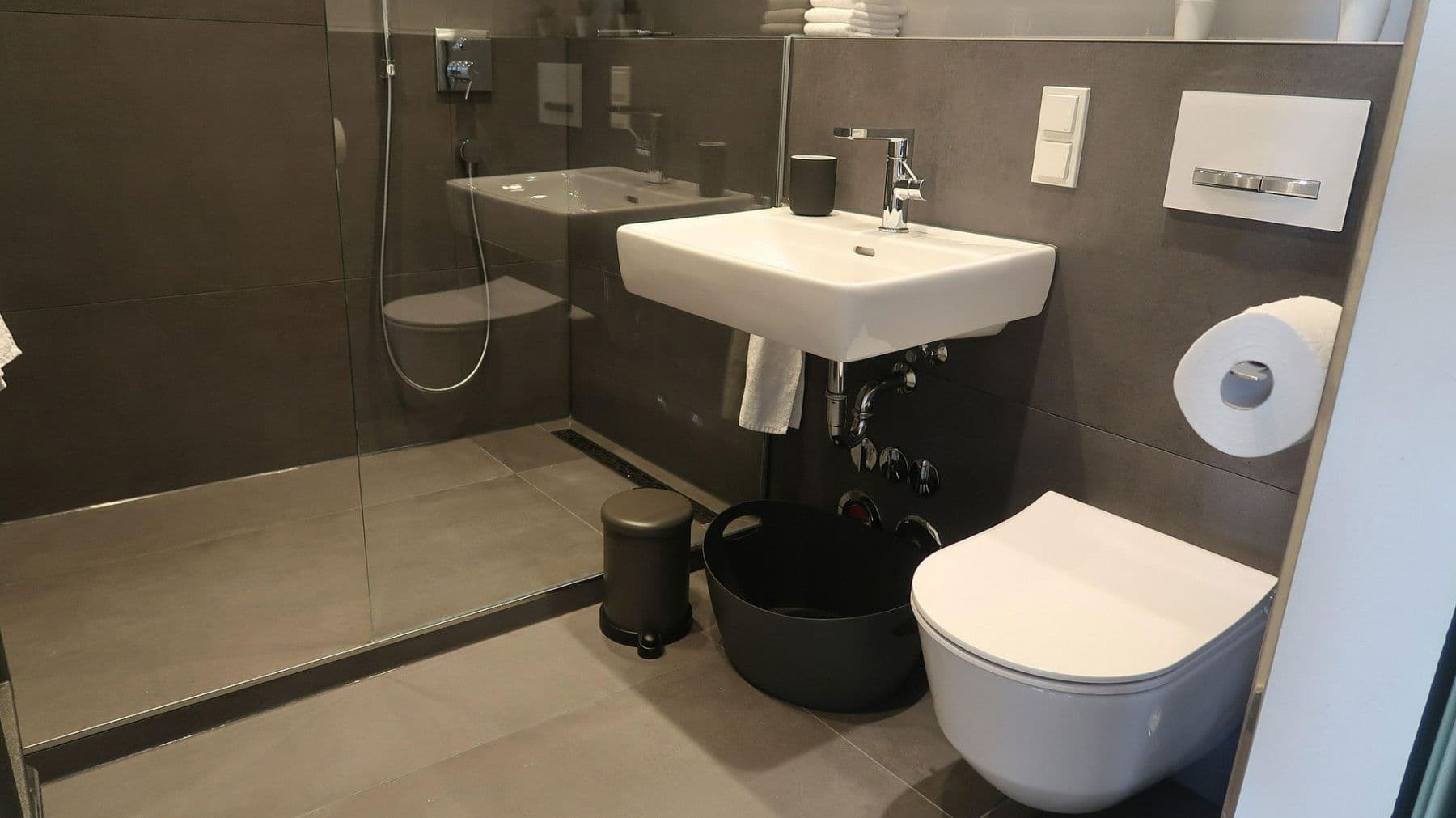 Pronájem bytu 1+kk 49 m², Neckarpromenade 16, Mannheim, Bádensko-Württembersko Pronájem bytu 1+kk 49 m², Neckarpromenade 16, Mannheim, Bádensko-Württembersko