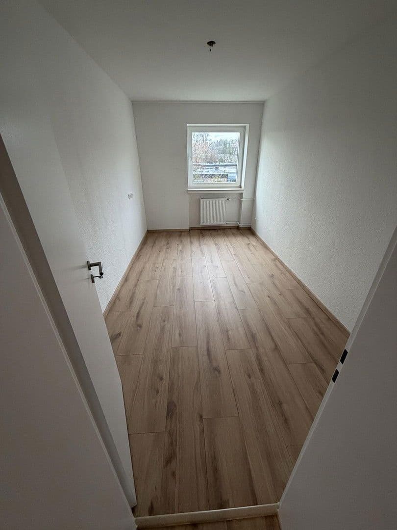 Pronájem bytu 3+1 82 m², Komturring 8, Hürth, Severní Porýní-Vestfálsko Pronájem bytu 3+1 82 m², Komturring 8, Hürth, Severní Porýní-Vestfálsko