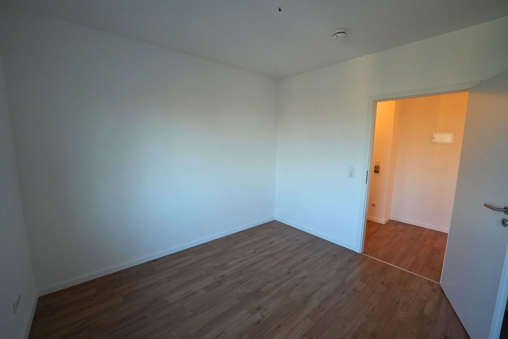 Pronájem bytu 3+1 58 m², Köln, Severní Porýní-Vestfálsko Pronájem bytu 3+1 58 m², Köln, Severní Porýní-Vestfálsko