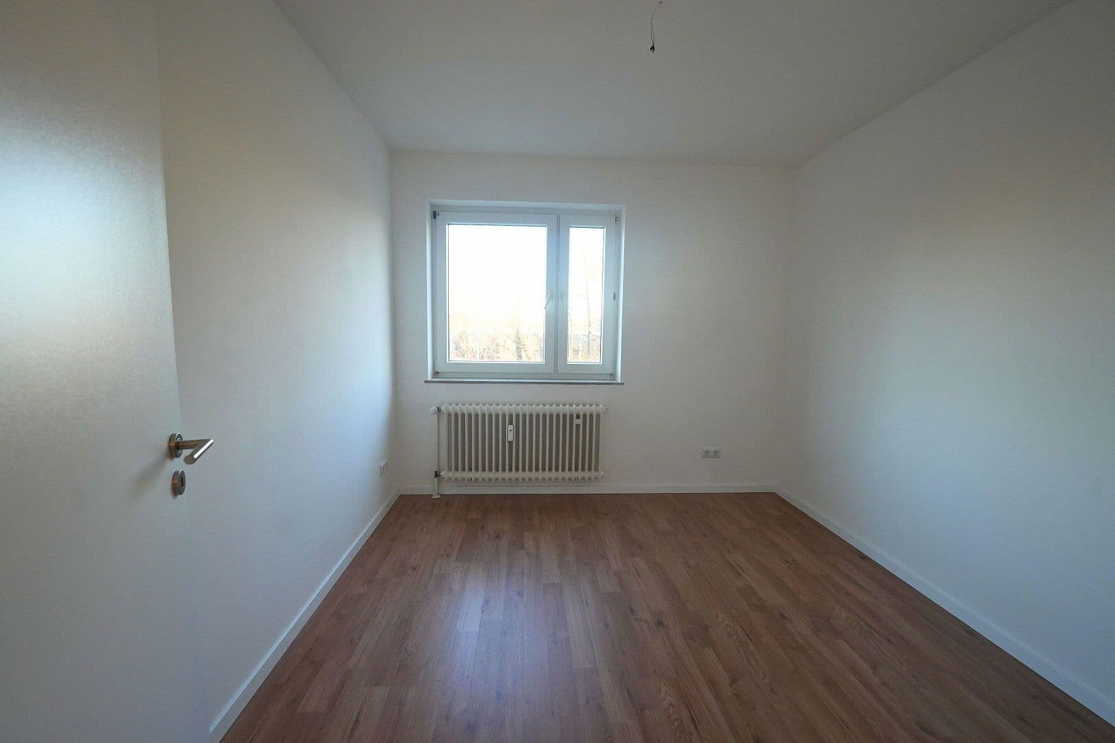 Pronájem bytu 3+1 58 m², Köln, Severní Porýní-Vestfálsko Pronájem bytu 3+1 58 m², Köln, Severní Porýní-Vestfálsko