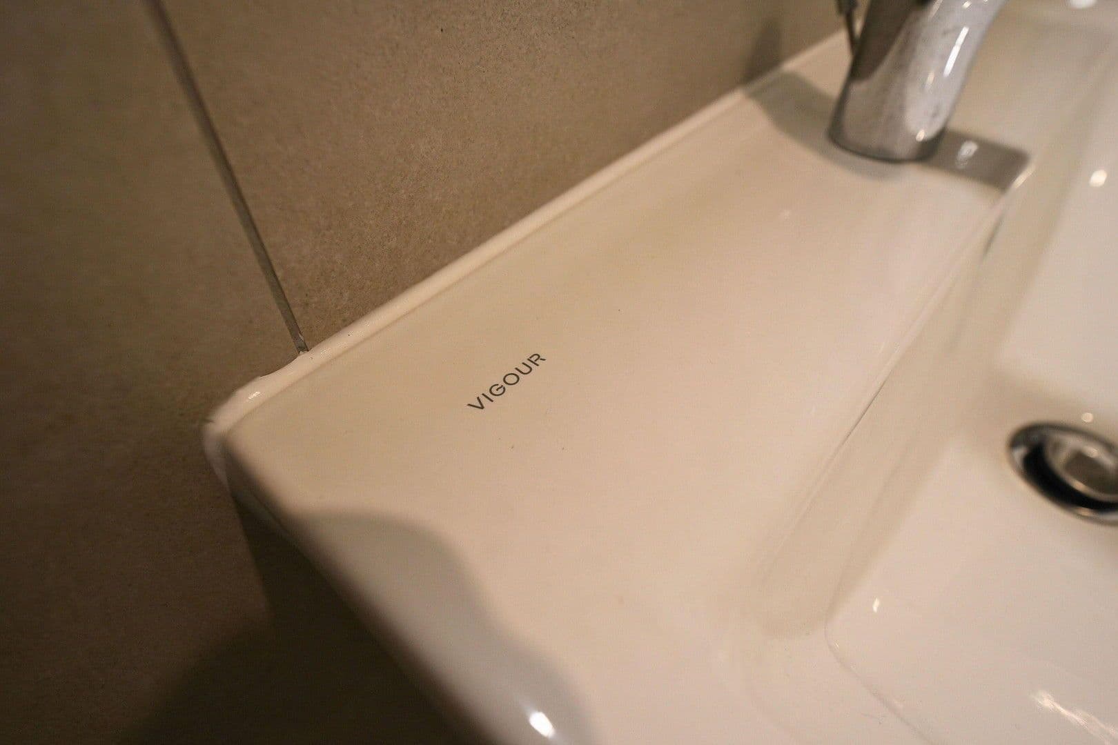 Pronájem bytu 3+1 58 m², Köln, Severní Porýní-Vestfálsko Pronájem bytu 3+1 58 m², Köln, Severní Porýní-Vestfálsko