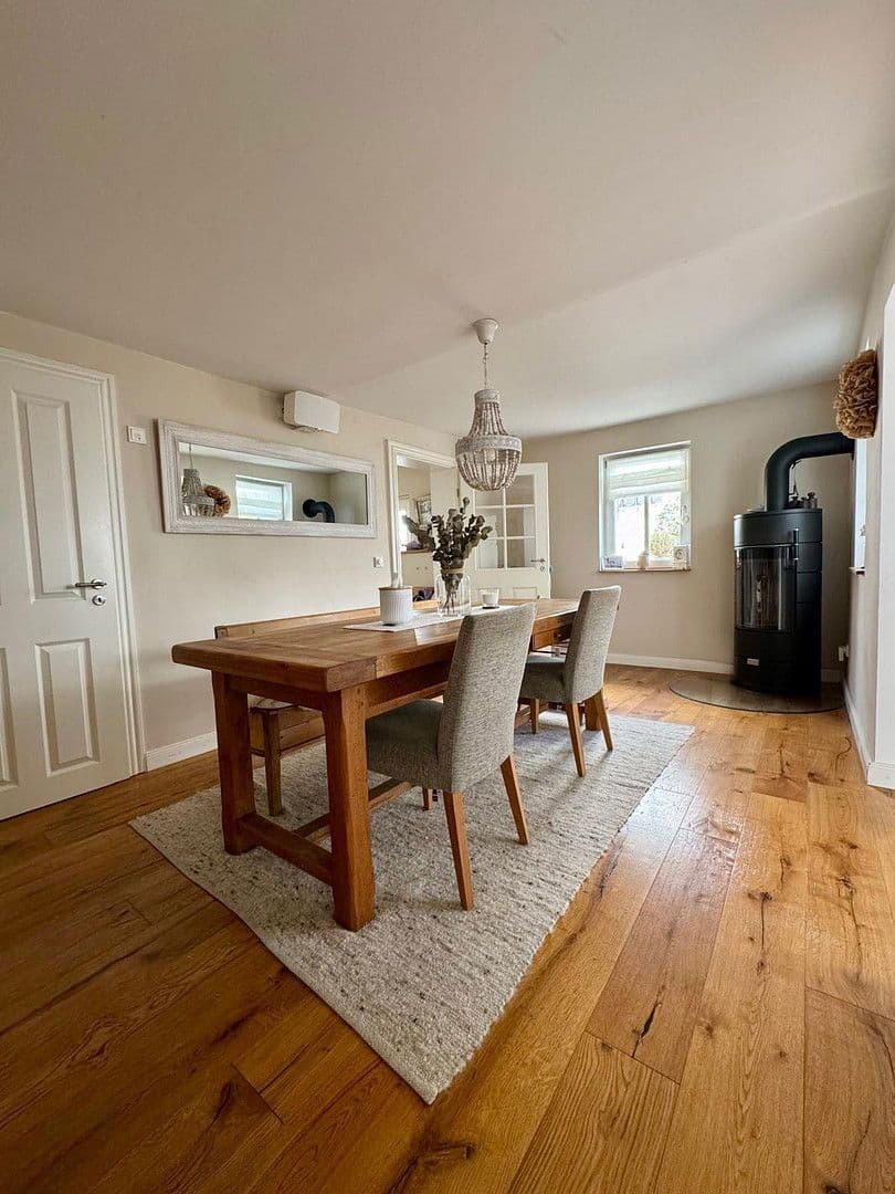 Prodej domu 180 m², pozemek 392 m², Gabsheim, Porýní-Falc Prodej domu 180 m², pozemek 392 m², Gabsheim, Porýní-Falc