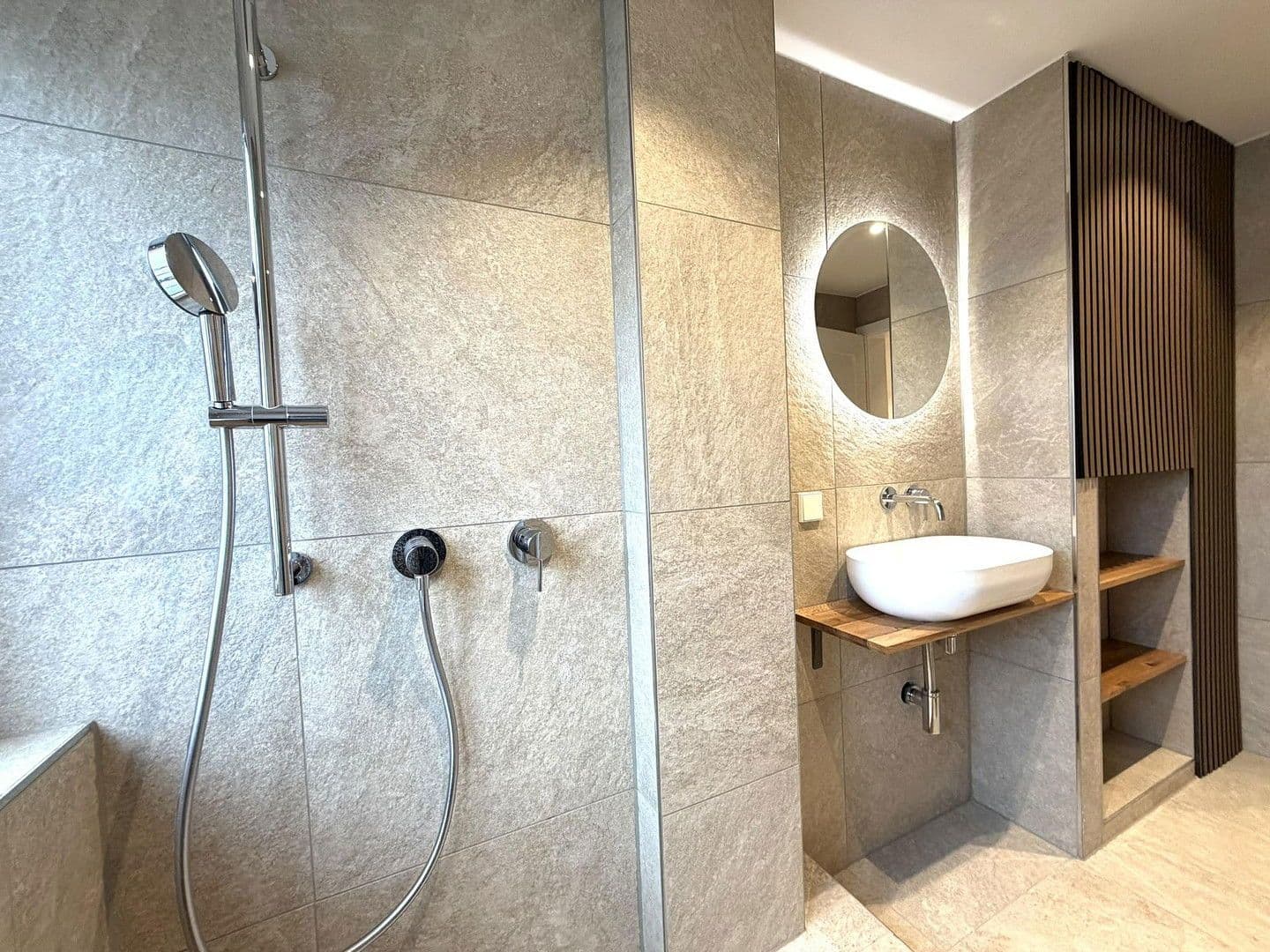 Prodej bytu 2+kk 60 m², Schellingstraße 11, Augsburg, Bavorsko Prodej bytu 2+kk 60 m², Schellingstraße 11, Augsburg, Bavorsko