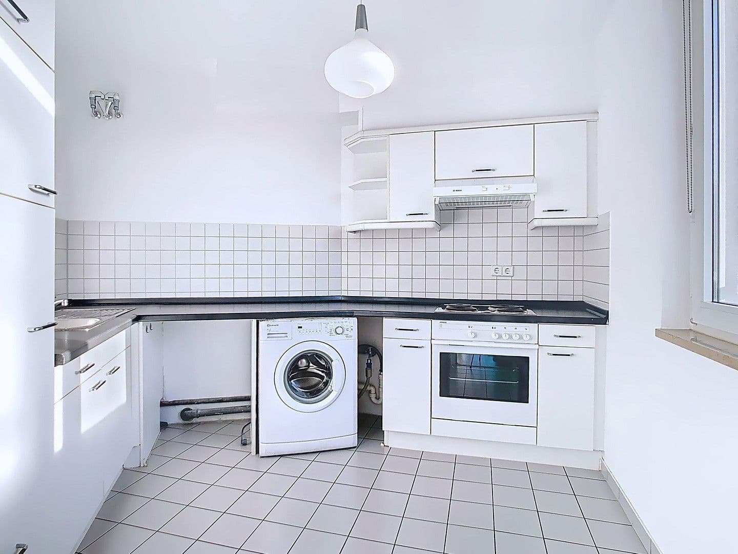 Prodej bytu 2+1 52 m², Berlin, Berlín Prodej bytu 2+1 52 m², Berlin, Berlín