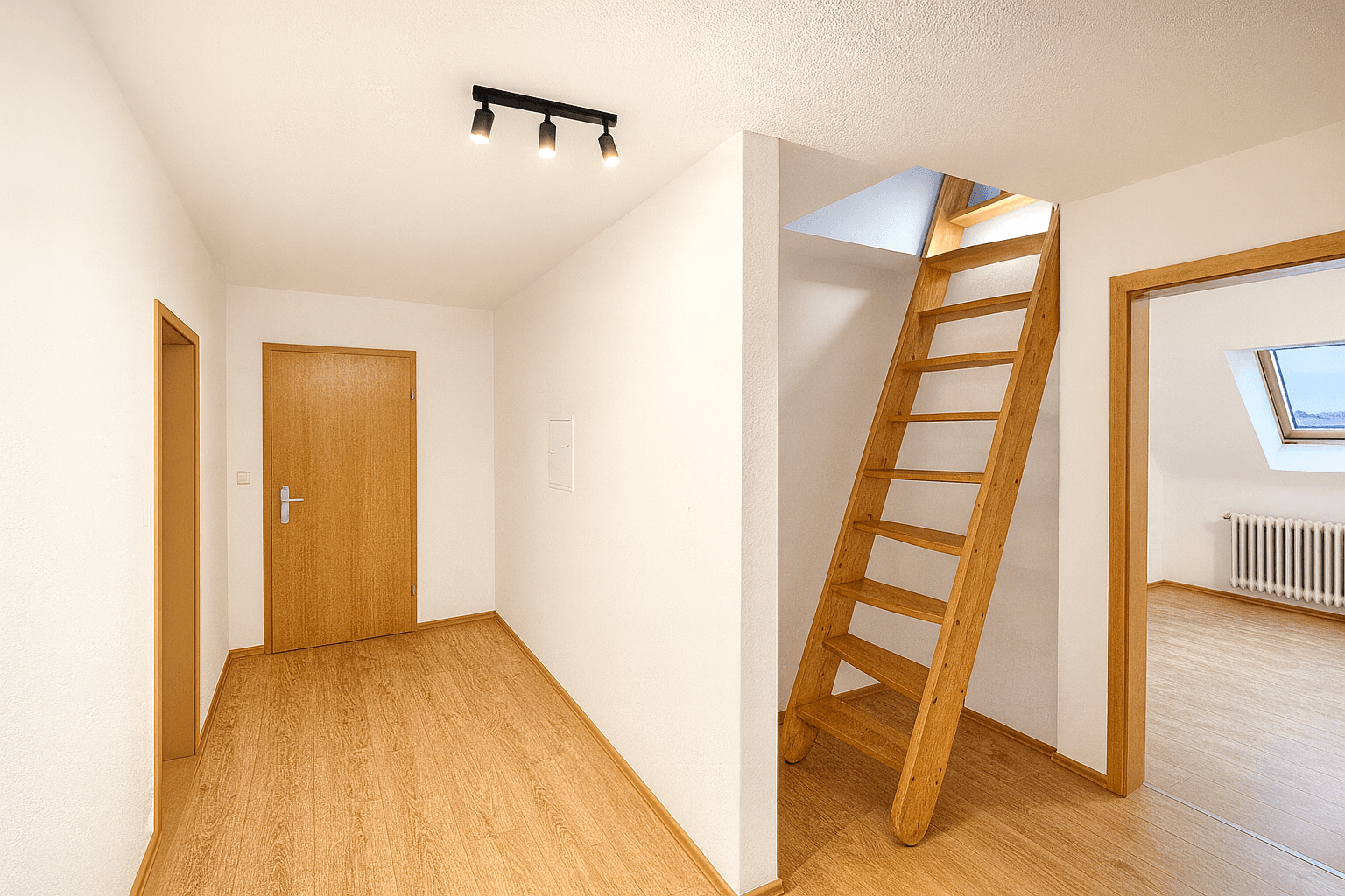 Pronájem bytu 4+1 78 m², Spraulache 27, Brühl, Bádensko-Württembersko Pronájem bytu 4+1 78 m², Spraulache 27, Brühl, Bádensko-Württembersko