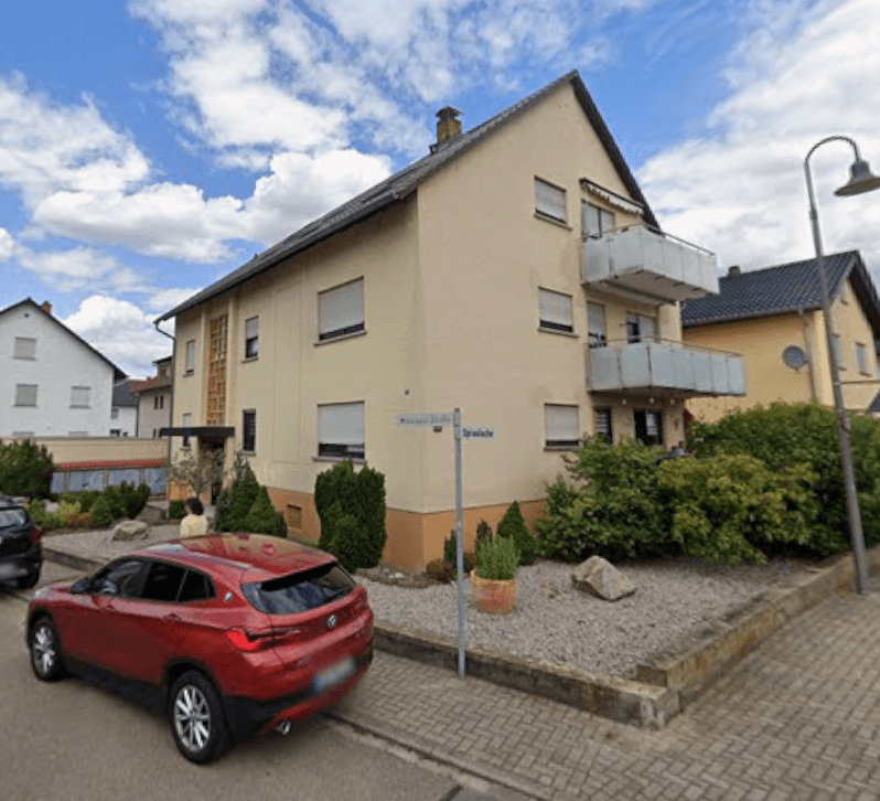 Pronájem bytu 4+1 78 m², Spraulache 27, Brühl, Bádensko-Württembersko Pronájem bytu 4+1 78 m², Spraulache 27, Brühl, Bádensko-Württembersko