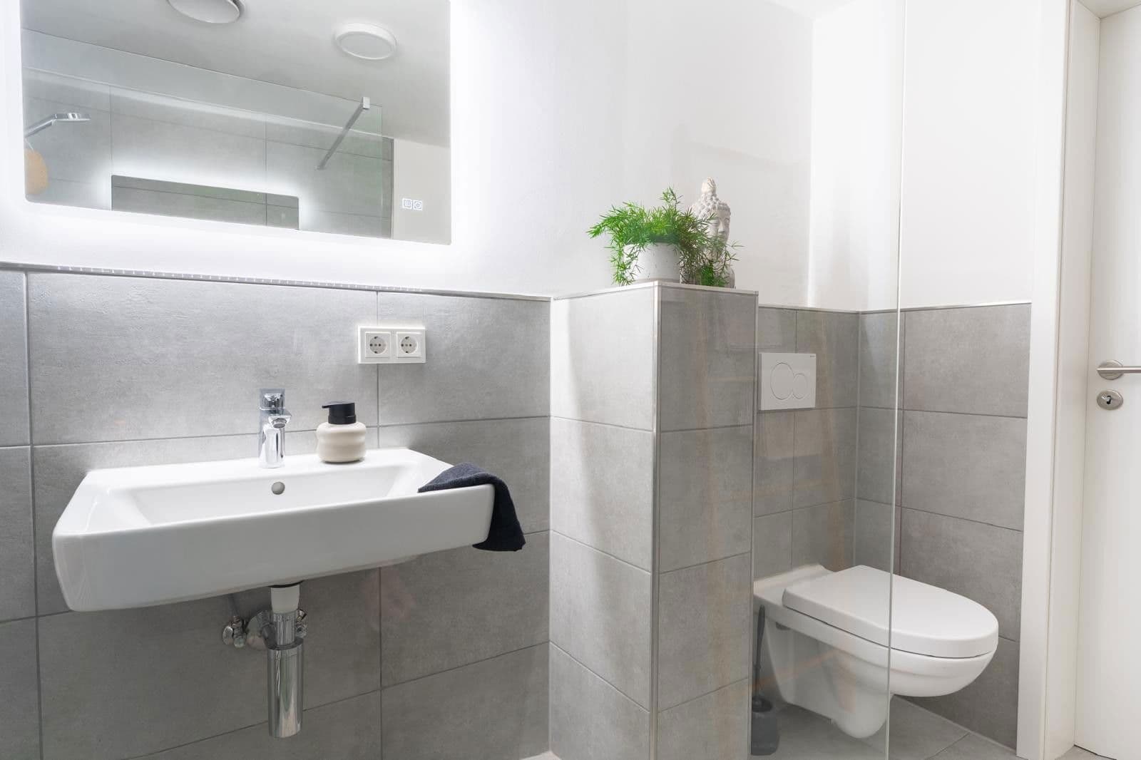 Prodej bytu 2+1 61 m², Weinbergweg 72, Saarbrücken, Země Sársko Prodej bytu 2+1 61 m², Weinbergweg 72, Saarbrücken, Země Sársko