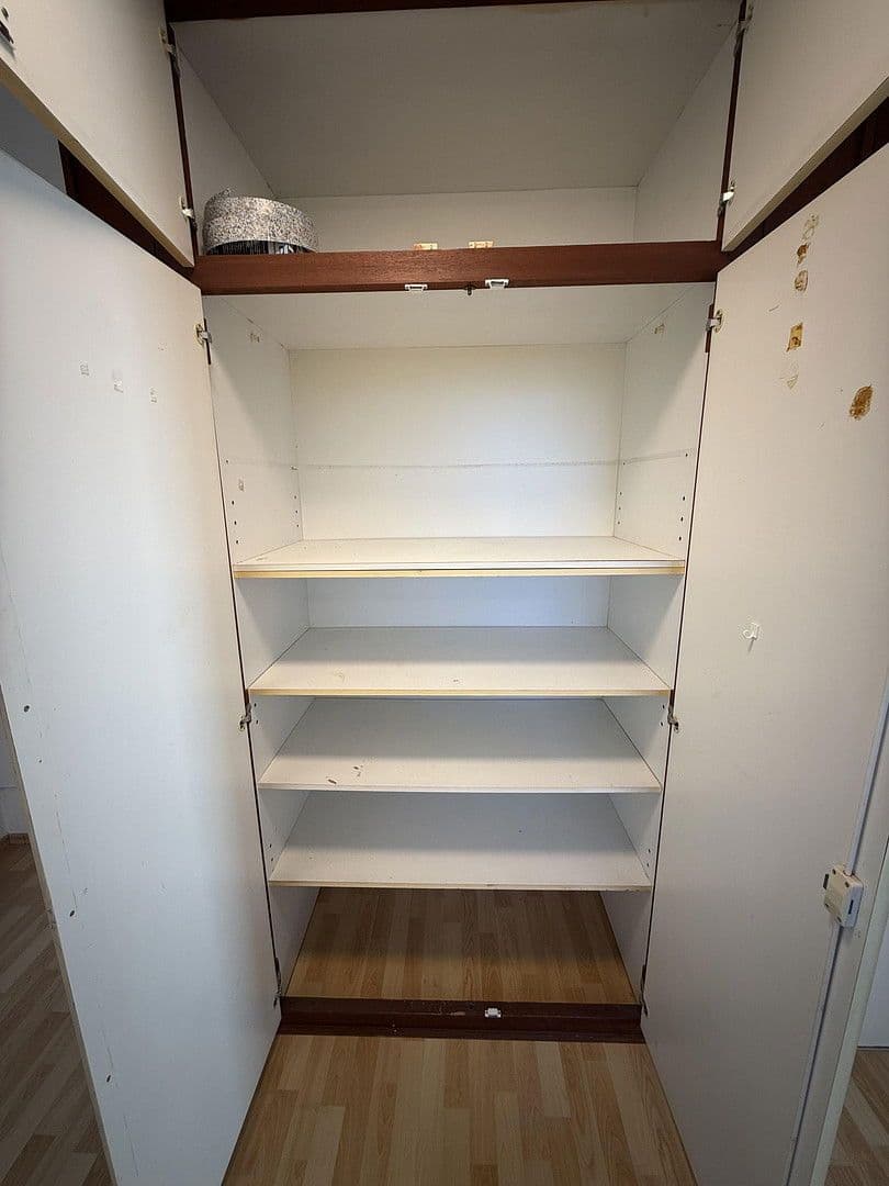 Pronájem bytu 2+1 60 m², Irgenhöhe 30, Saarbrücken, Země Sársko Pronájem bytu 2+1 60 m², Irgenhöhe 30, Saarbrücken, Země Sársko