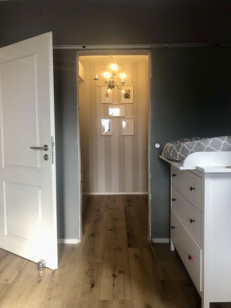 Prodej domu 137 m², pozemek 318 m², Hamburg, Hamburg Prodej domu 137 m², pozemek 318 m², Hamburg, Hamburg