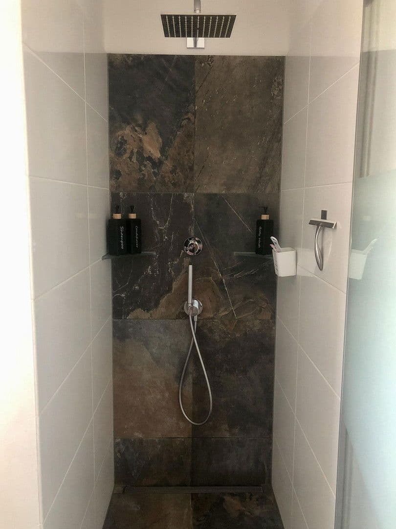 Prodej domu 137 m², pozemek 318 m², Hamburg, Hamburg Prodej domu 137 m², pozemek 318 m², Hamburg, Hamburg