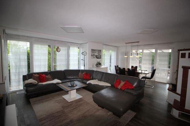 Prodej domu 265 m², pozemek 636 m², Heinrich-von-Vellberg-Weg 7, Vellberg, Bádensko-Württembersko Prodej domu 265 m², pozemek 636 m², Heinrich-von-Vellberg-Weg 7, Vellberg, Bádensko-Württembersko