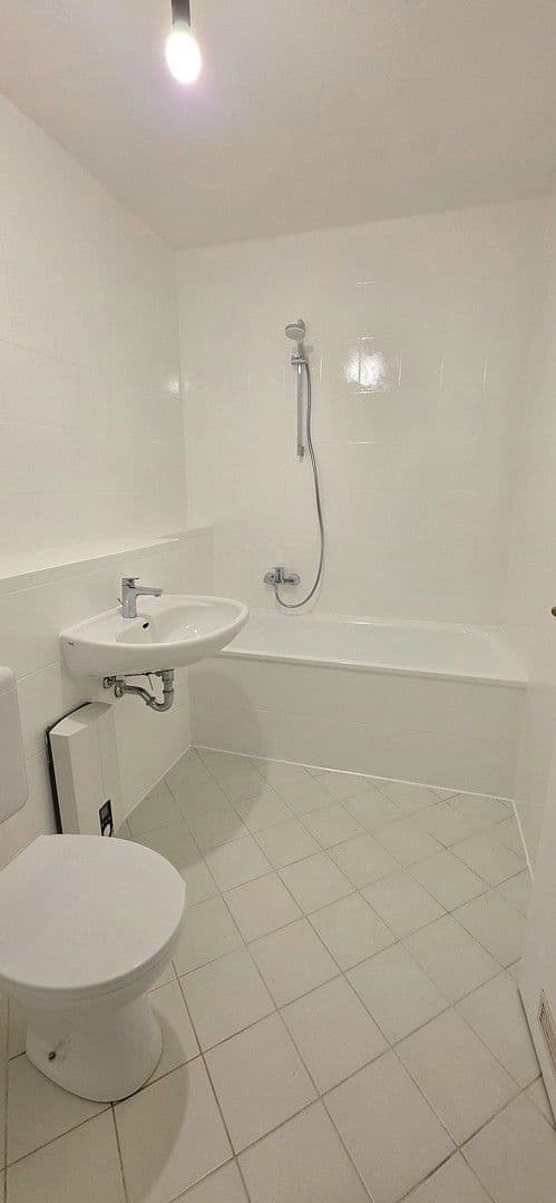 Pronájem bytu 3+1 75 m², Klopstockstraße 4c, Aschersleben, Sasko-Anhaltsko Pronájem bytu 3+1 75 m², Klopstockstraße 4c, Aschersleben, Sasko-Anhaltsko