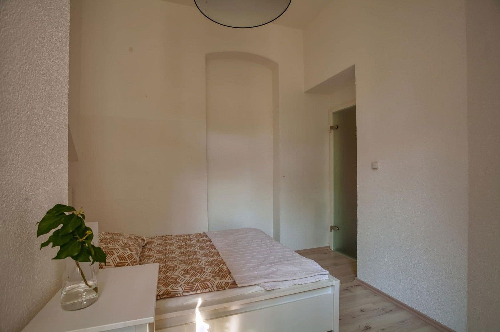 Prodej bytu 2+1 54 m², Ringbahnstr. 12, Berlin, Berlín Prodej bytu 2+1 54 m², Ringbahnstr. 12, Berlin, Berlín