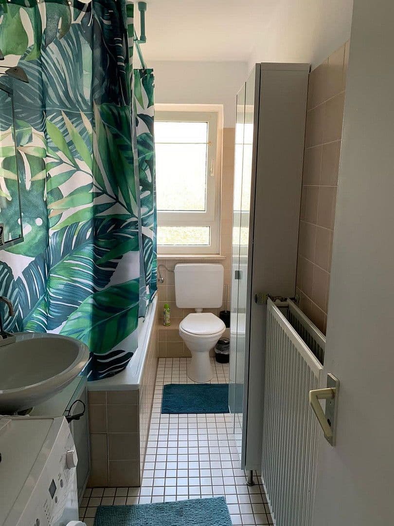 Prodej bytu 2+1 56 m², Inheidener Strasse, Frankfurt, Hessen Prodej bytu 2+1 56 m², Inheidener Strasse, Frankfurt, Hessen