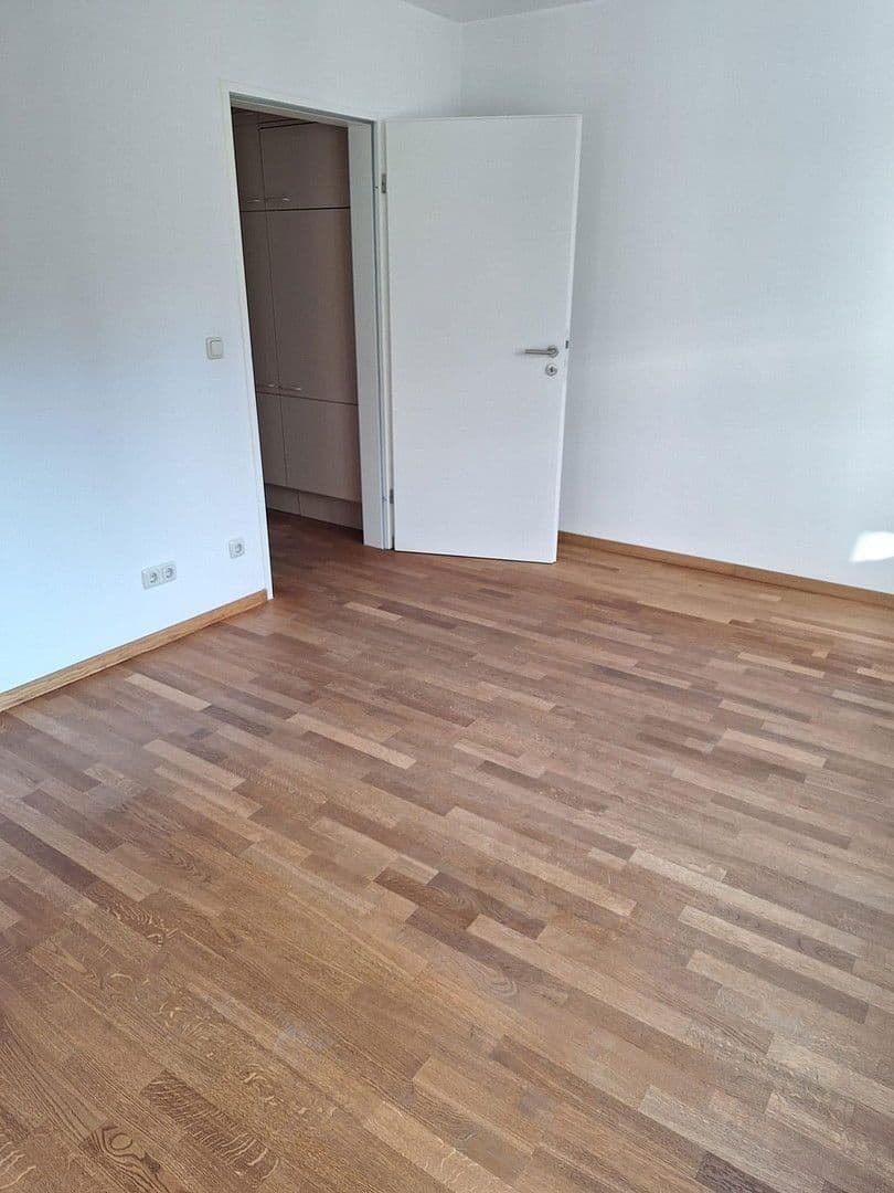Prodej bytu 2+1 60 m², Wittelsbacherstraße 5, Starnberg, Bavorsko Prodej bytu 2+1 60 m², Wittelsbacherstraße 5, Starnberg, Bavorsko
