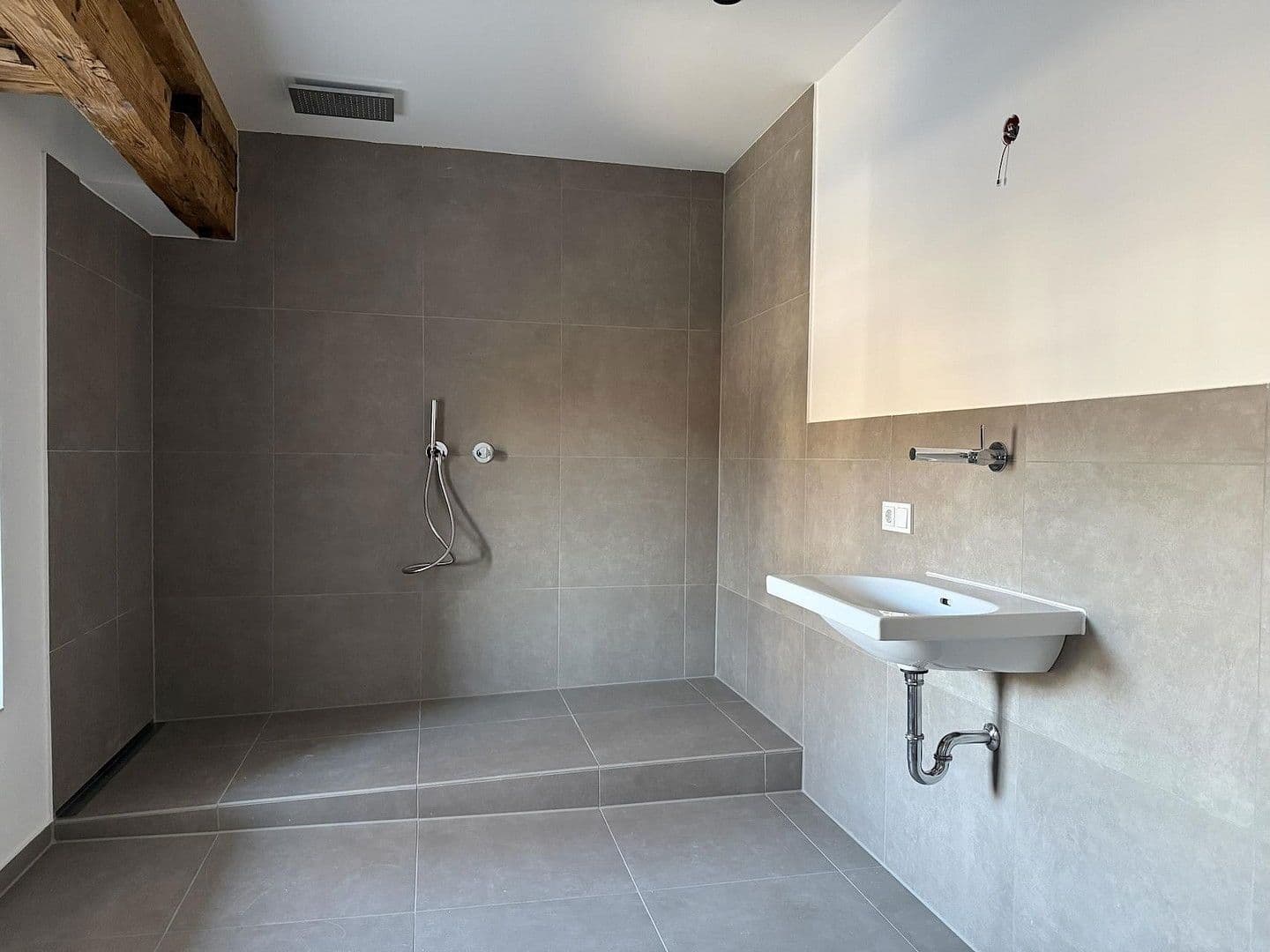 Prodej domu 132 m², pozemek 60 m², Illerstraße 5, Kempten (Allgäu), Bavorsko Prodej domu 132 m², pozemek 60 m², Illerstraße 5, Kempten (Allgäu), Bavorsko