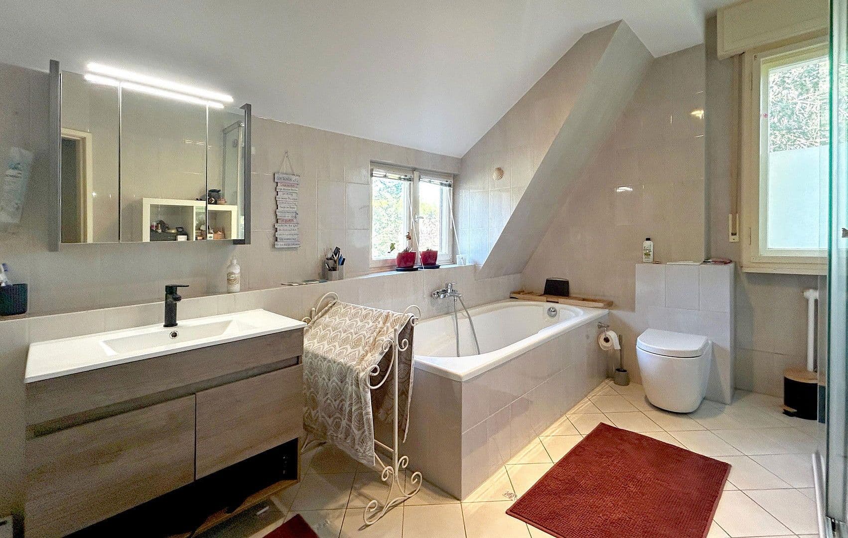 Prodej domu 214 m², pozemek 903 m², Potsdam, Braniborsko Prodej domu 214 m², pozemek 903 m², Potsdam, Braniborsko