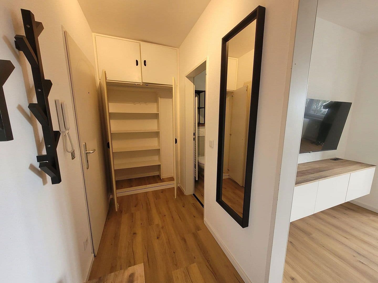 Pronájem bytu 1+1 38 m², Dürerstraße 27, Bielefeld, Severní Porýní-Vestfálsko Pronájem bytu 1+1 38 m², Dürerstraße 27, Bielefeld, Severní Porýní-Vestfálsko