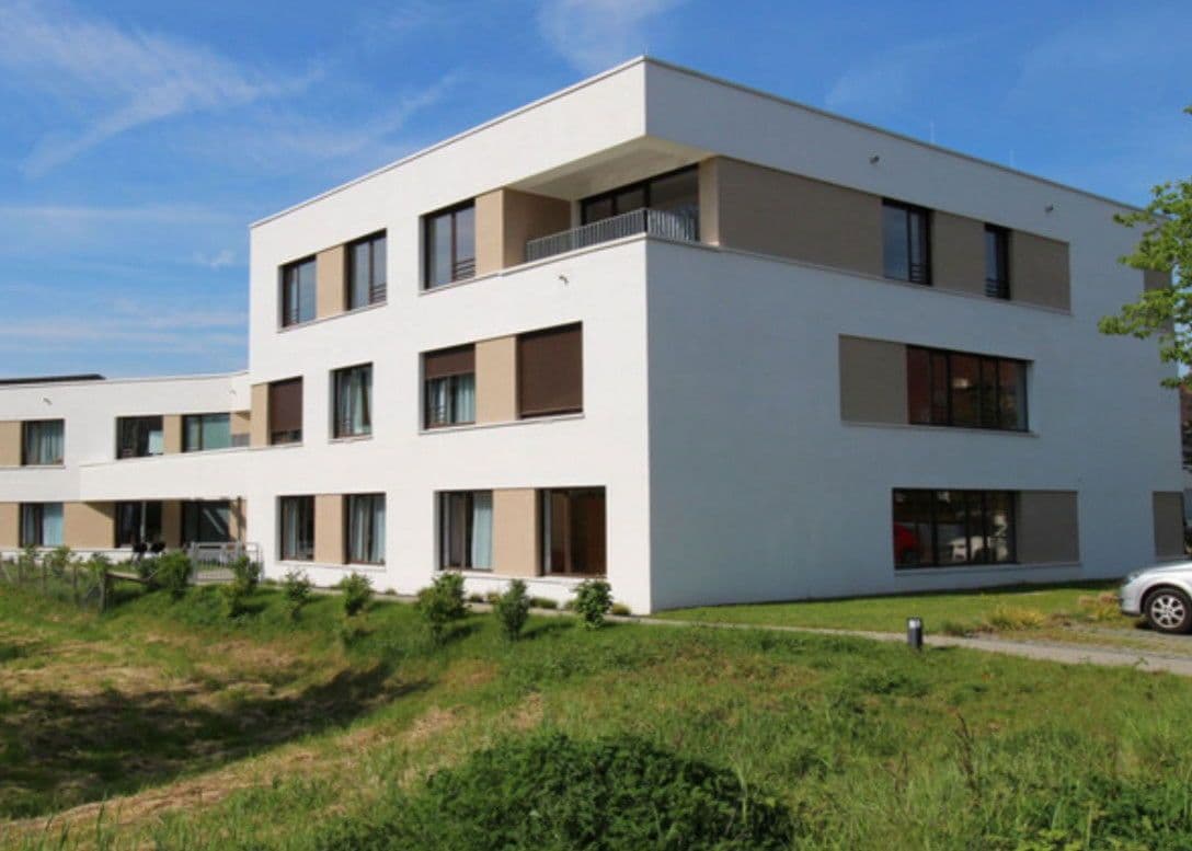 Pronájem bytu 2+1 50 m², Bismarckstraße 34, Schorndorf, Bádensko-Württembersko Pronájem bytu 2+1 50 m², Bismarckstraße 34, Schorndorf, Bádensko-Württembersko