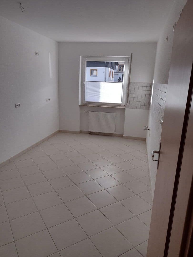 Pronájem bytu 3+1 108 m², Eltville am Rhein, Hessen Pronájem bytu 3+1 108 m², Eltville am Rhein, Hessen