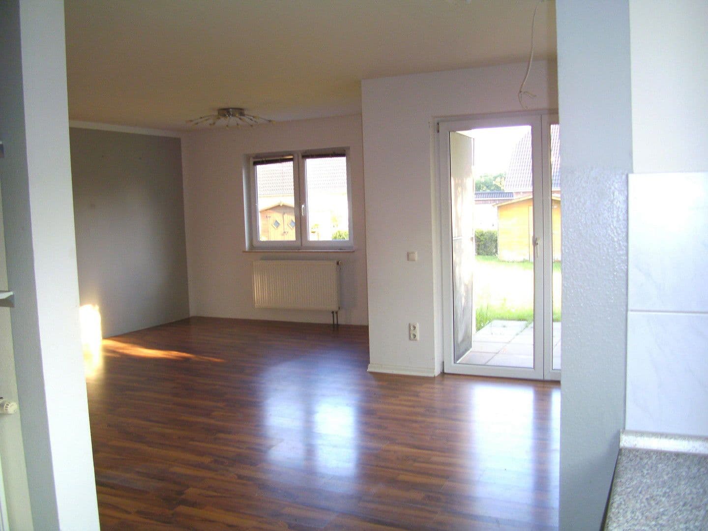 Prodej domu 428 m², pozemek 800 m², Neumünster, Šlesvicko-Holštýnsko Prodej domu 428 m², pozemek 800 m², Neumünster, Šlesvicko-Holštýnsko