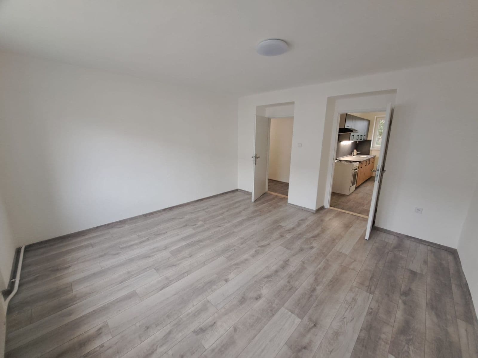 Pronájem bytu 2+kk 62 m², Nádražní, Frenštát pod Radhoštěm, Moravskoslezský kraj Pronájem bytu 2+kk 62 m², Nádražní, Frenštát pod Radhoštěm, Moravskoslezský kraj