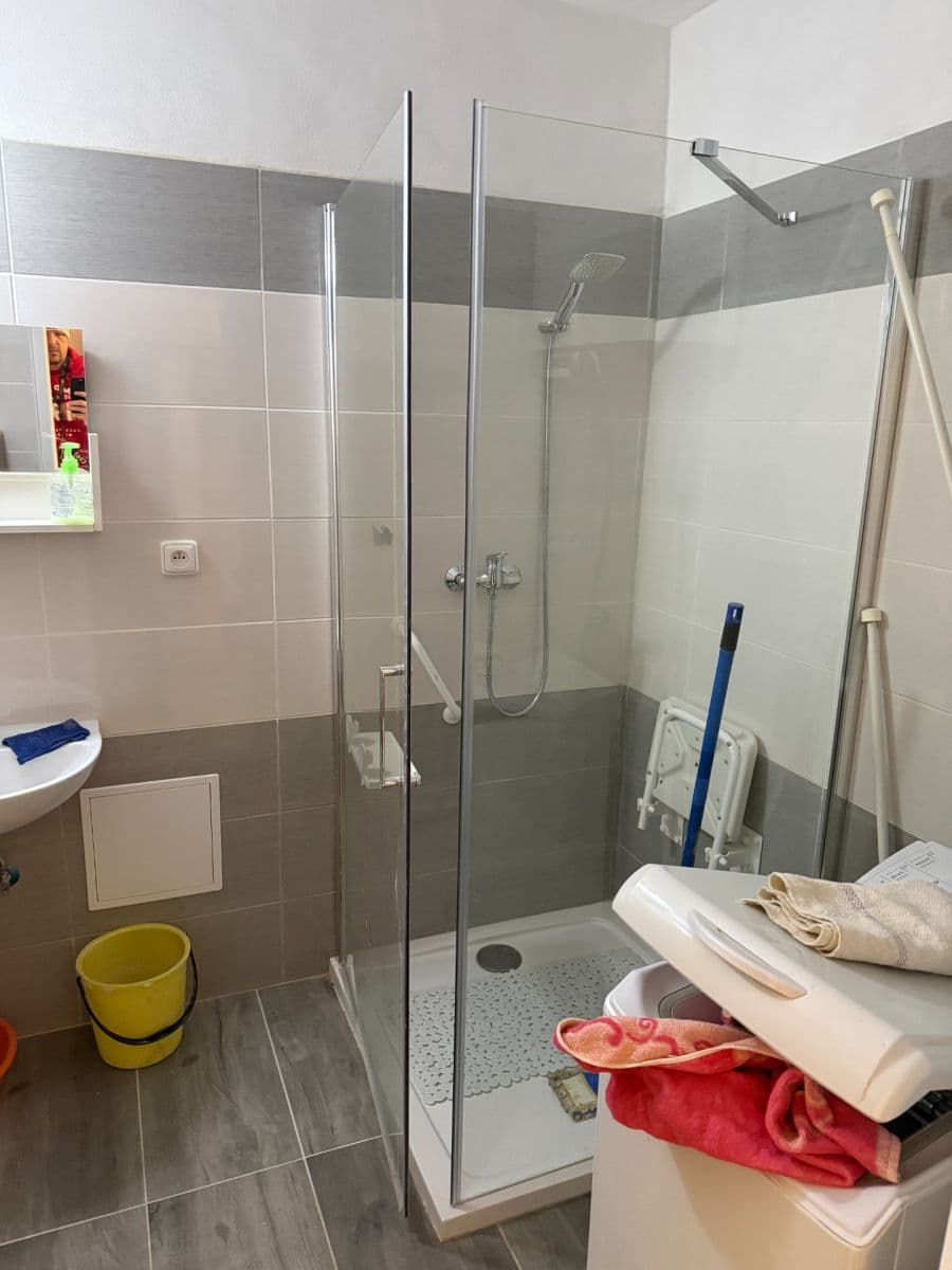 Pronájem bytu 2+kk 62 m², Nádražní, Frenštát pod Radhoštěm, Moravskoslezský kraj Pronájem bytu 2+kk 62 m², Nádražní, Frenštát pod Radhoštěm, Moravskoslezský kraj