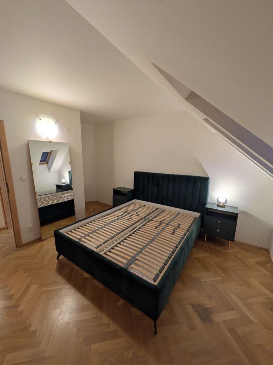 Pronájem bytu 2+kk 42 m², Klimentská, Praha, Praha Pronájem bytu 2+kk 42 m², Klimentská, Praha, Praha