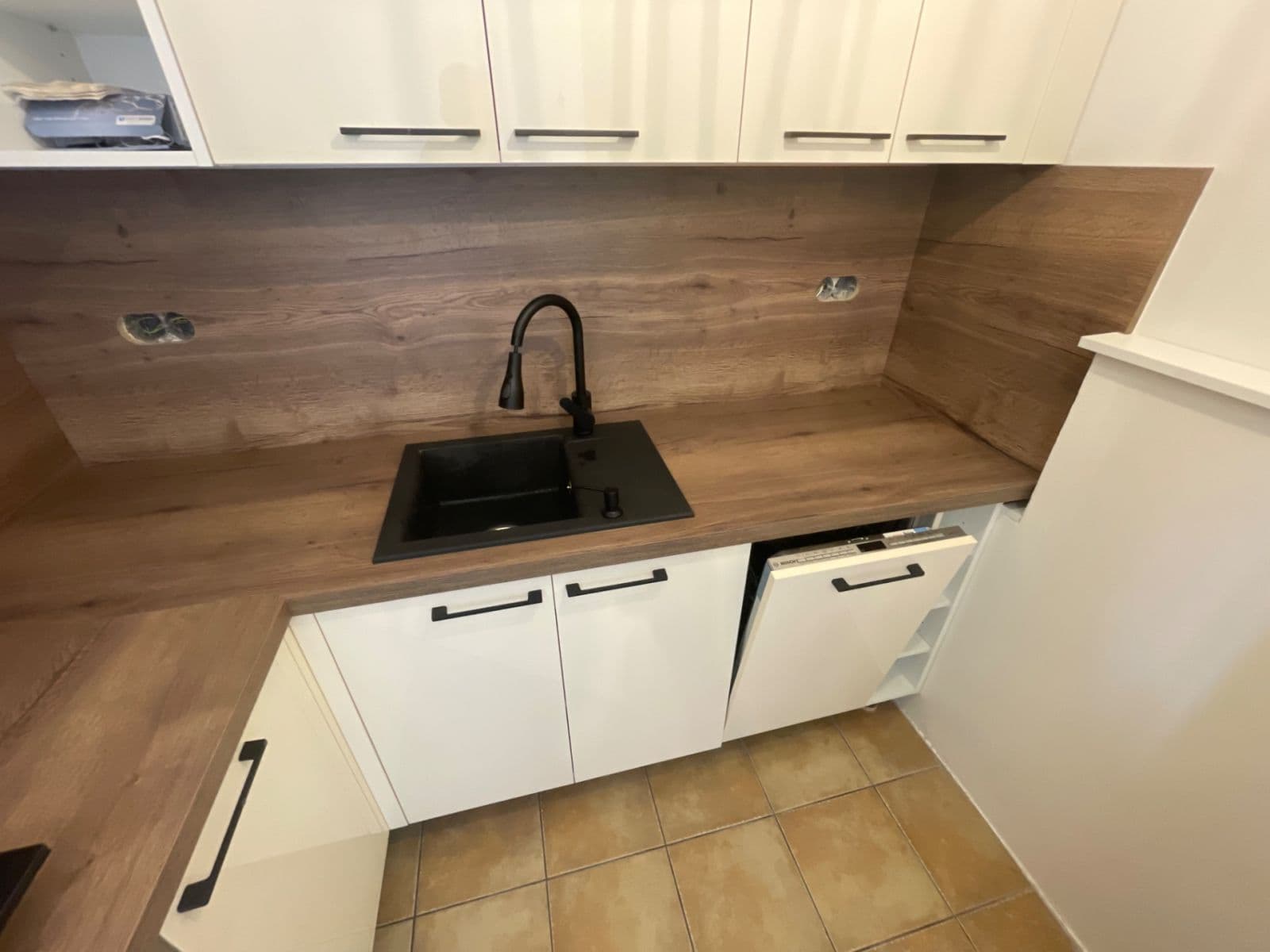 Pronájem bytu 1+kk 34 m², Kutnohorská, Praha, Praha Pronájem bytu 1+kk 34 m², Kutnohorská, Praha, Praha