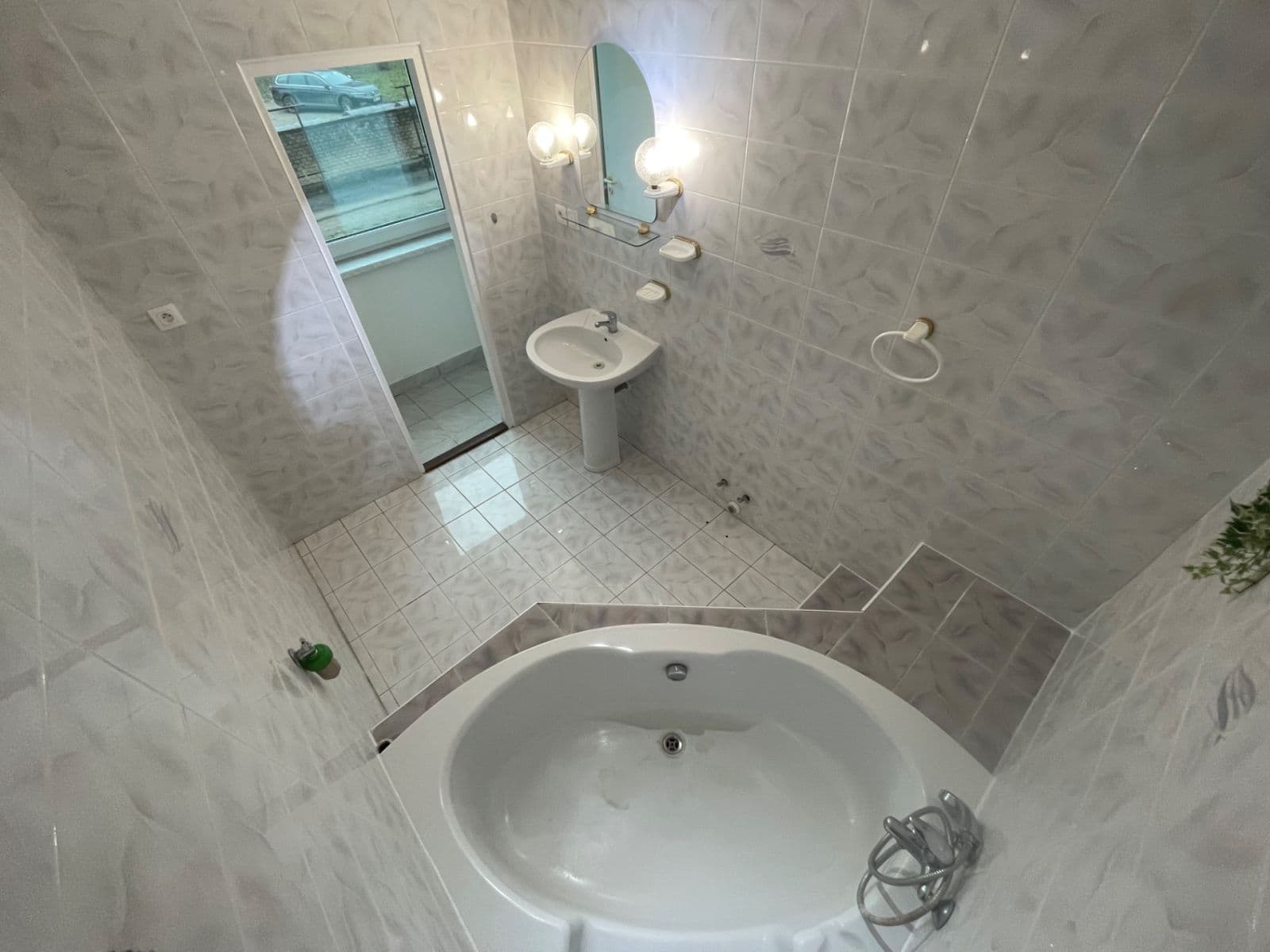 Prodej bytu 3+1 75 m², Novosady, Holešov, Zlínský kraj Prodej bytu 3+1 75 m², Novosady, Holešov, Zlínský kraj