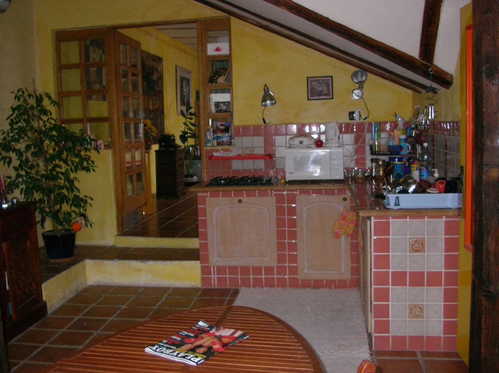 Pronájem bytu 2+1 77 m², Bratislava - mestská časť Staré Mesto, Bratislavský kraj Pronájem bytu 2+1 77 m², Bratislava - mestská časť Staré Mesto, Bratislavský kraj