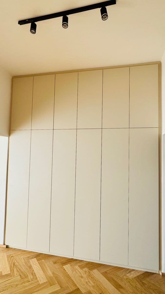 Pronájem bytu 2+kk 60 m², Lotyšská, Praha, Praha Pronájem bytu 2+kk 60 m², Lotyšská, Praha, Praha