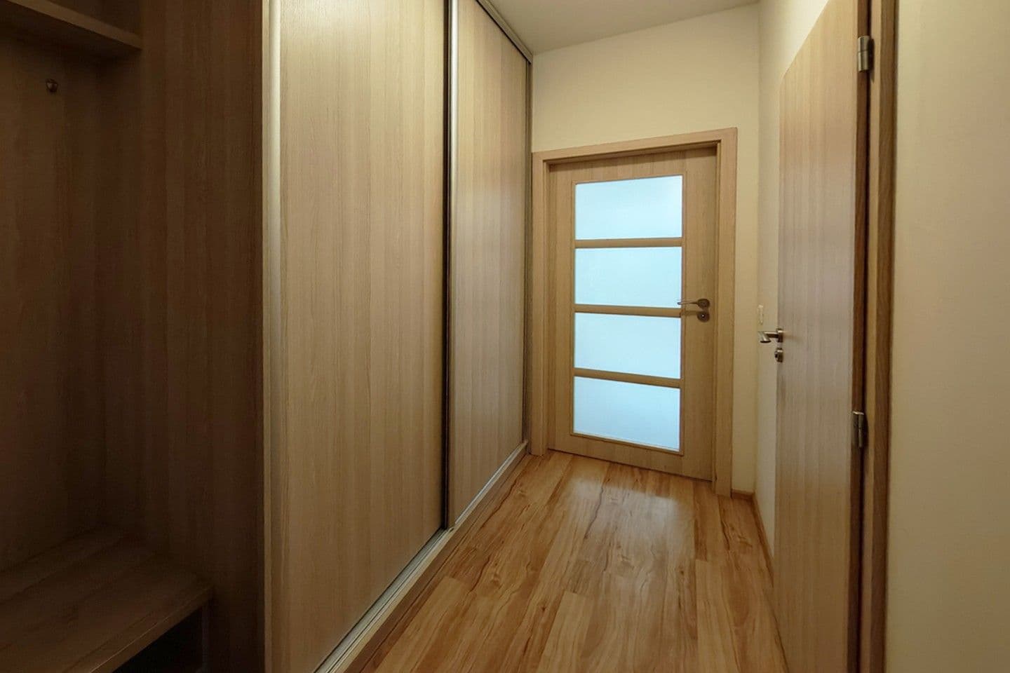 Pronájem bytu 1+kk 34 m², Freyova, Praha, Praha Pronájem bytu 1+kk 34 m², Freyova, Praha, Praha