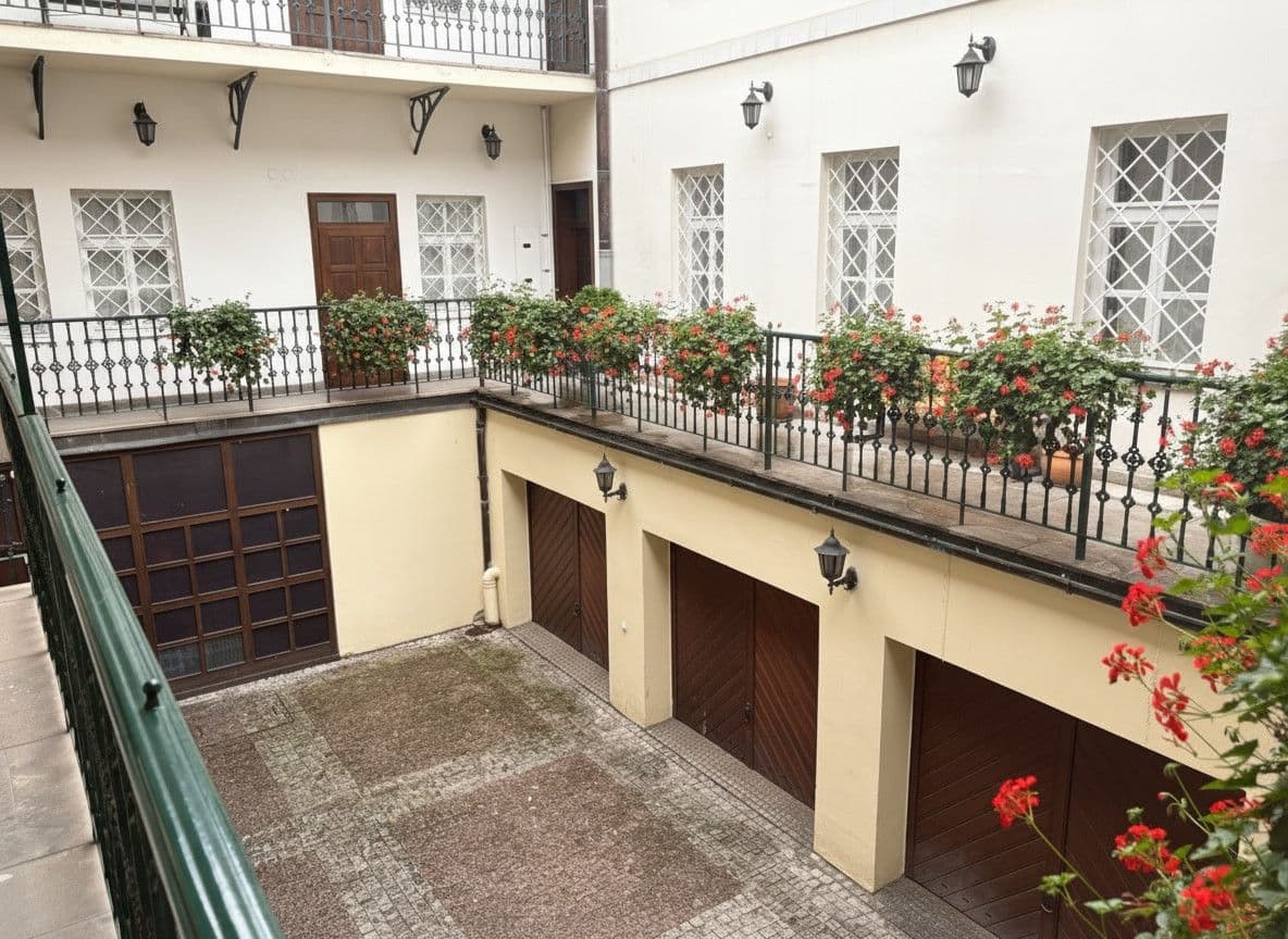 Pronájem bytu 80 m², Petrská, Praha, Praha Pronájem bytu 80 m², Petrská, Praha, Praha