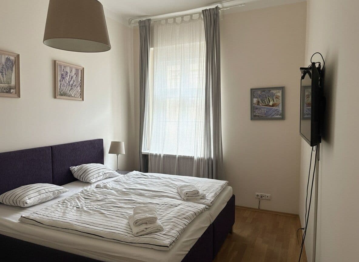 Pronájem bytu 80 m², Petrská, Praha, Praha Pronájem bytu 80 m², Petrská, Praha, Praha