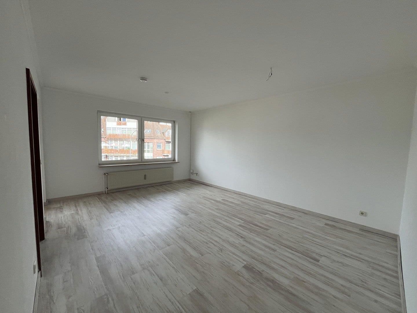 Prodej bytu 2+1 57 m², Ulzburger Str 142, Norderstedt, Šlesvicko-Holštýnsko Prodej bytu 2+1 57 m², Ulzburger Str 142, Norderstedt, Šlesvicko-Holštýnsko