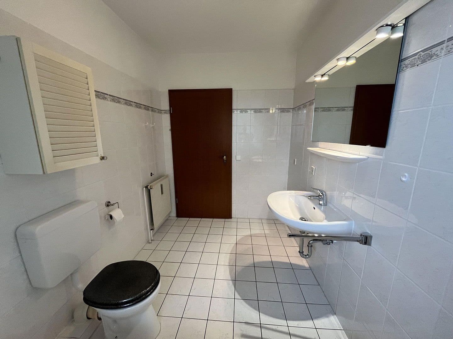 Prodej bytu 2+1 57 m², Ulzburger Str 142, Norderstedt, Šlesvicko-Holštýnsko Prodej bytu 2+1 57 m², Ulzburger Str 142, Norderstedt, Šlesvicko-Holštýnsko