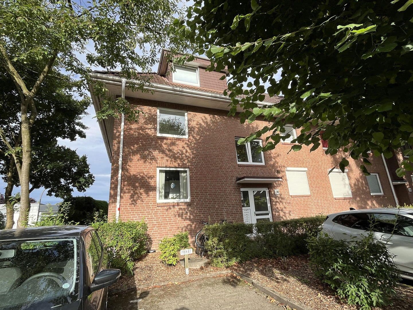 Prodej bytu 2+1 57 m², Ulzburger Str 142, Norderstedt, Šlesvicko-Holštýnsko Prodej bytu 2+1 57 m², Ulzburger Str 142, Norderstedt, Šlesvicko-Holštýnsko