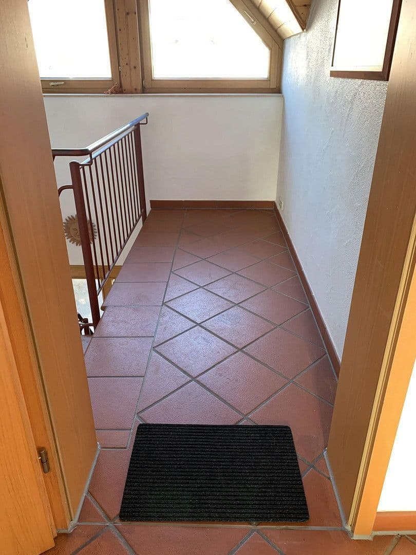 Pronájem bytu 3+1 80 m², Ebersbach an der Fils, Bádensko-Württembersko Pronájem bytu 3+1 80 m², Ebersbach an der Fils, Bádensko-Württembersko