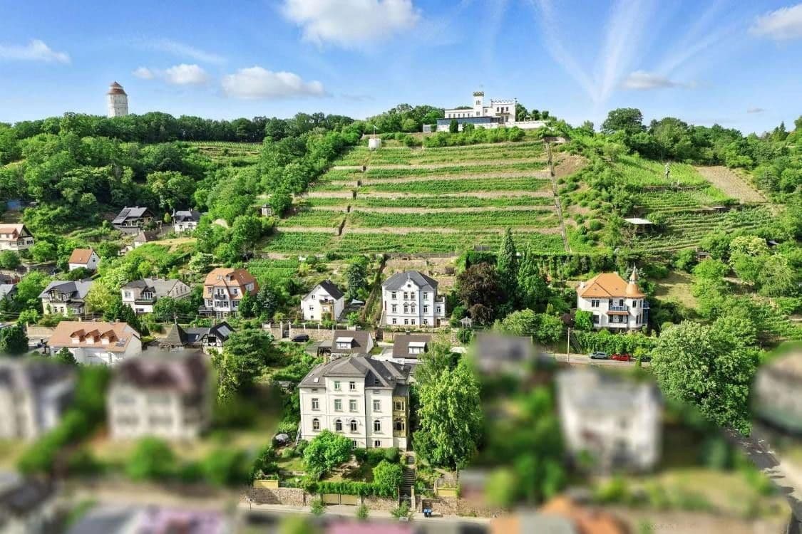 Pronájem bytu 2+1 63 m², Obere Bergstraße 54, Radebeul, Sasko Pronájem bytu 2+1 63 m², Obere Bergstraße 54, Radebeul, Sasko