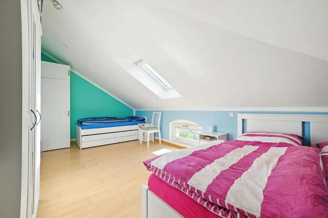 Pronájem bytu 2+1 63 m², Obere Bergstraße 54, Radebeul, Sasko Pronájem bytu 2+1 63 m², Obere Bergstraße 54, Radebeul, Sasko