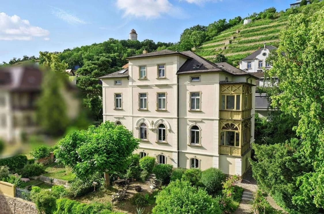 Pronájem bytu 2+1 63 m², Obere Bergstraße 54, Radebeul, Sasko Pronájem bytu 2+1 63 m², Obere Bergstraße 54, Radebeul, Sasko