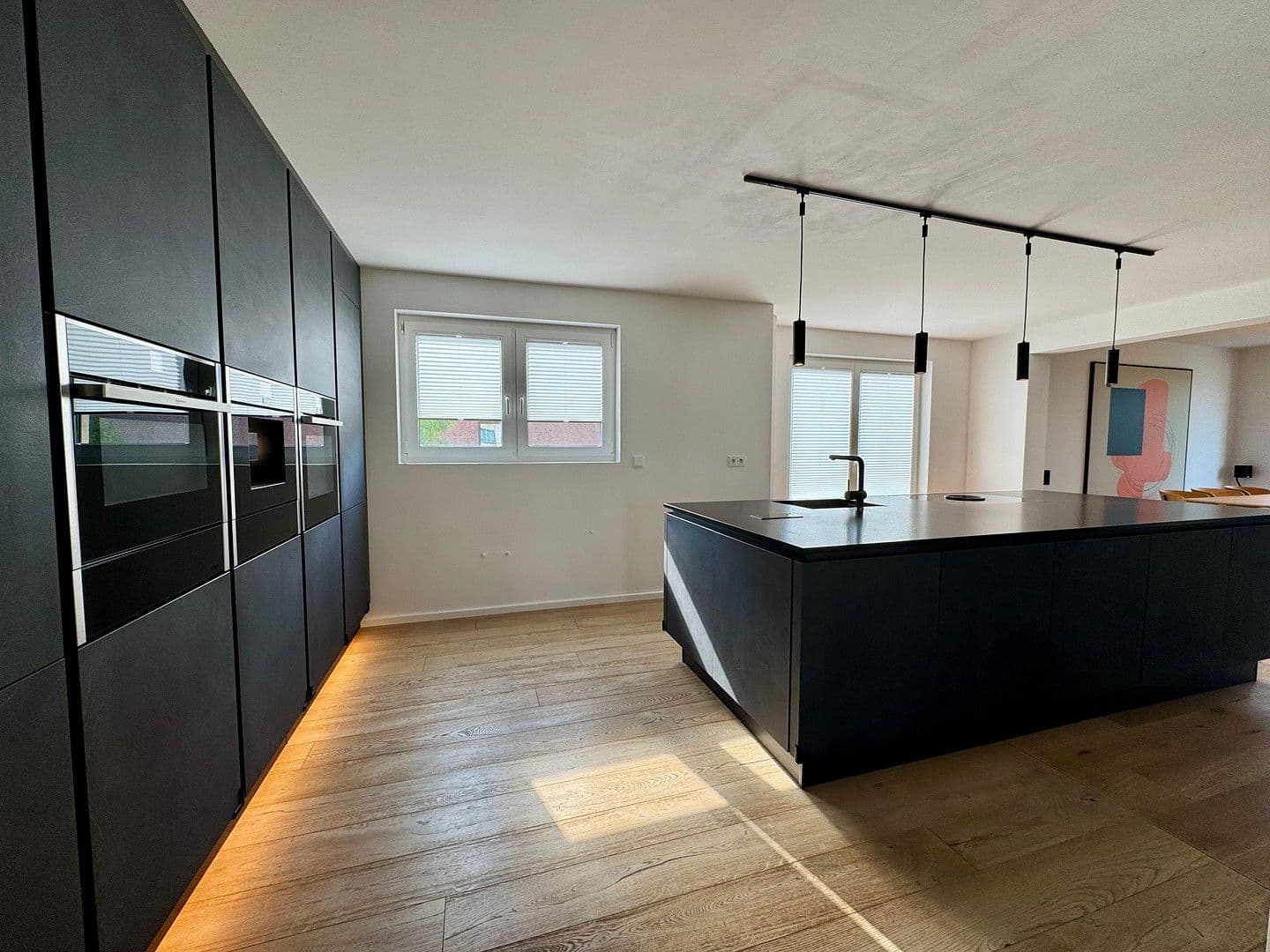 Prodej domu 213 m², pozemek 1.013 m², Elsdorf, Severní Porýní-Vestfálsko Prodej domu 213 m², pozemek 1.013 m², Elsdorf, Severní Porýní-Vestfálsko